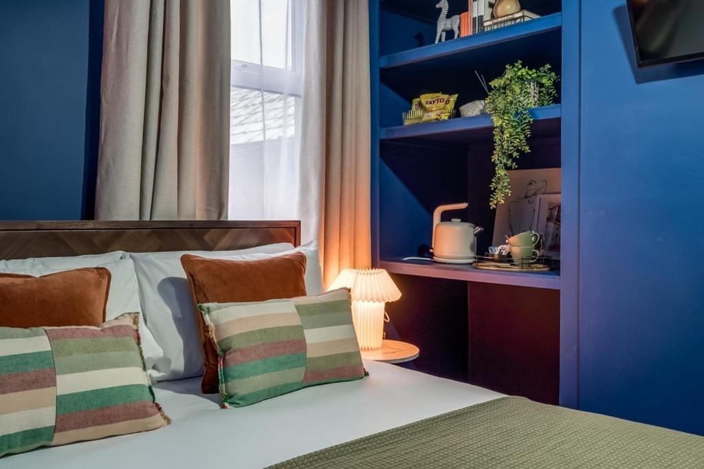 Wellesley Guest 4* Belfast